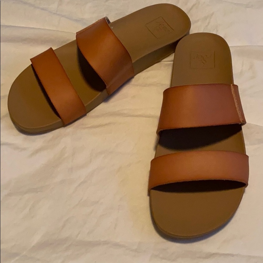 Reef sandals